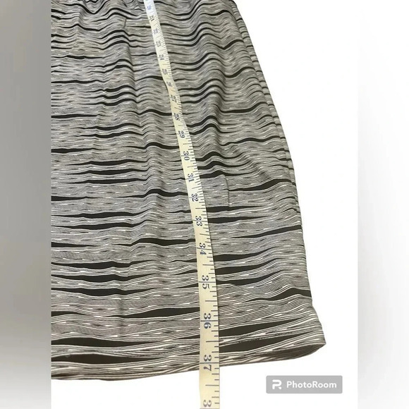 Athleta Womens Racerback Ariel Venice Stripe Swim Dress Sz S Black White - Picture 7 of 10